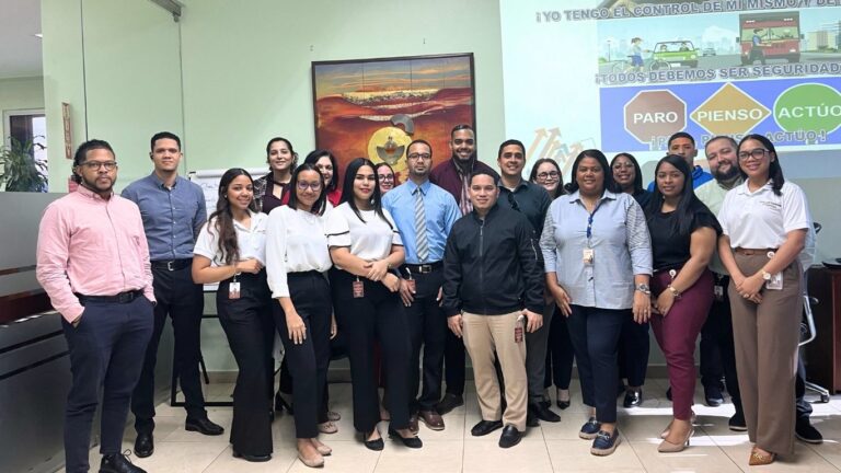 Confisa imparte charla sobre “Movilidad Responsable”